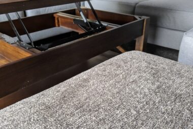 coffee table that lifts up